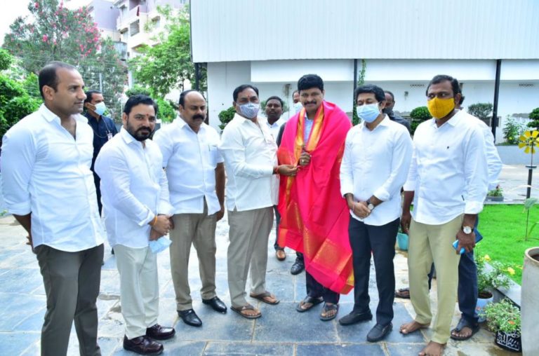 santhu