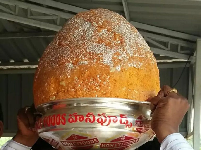 భారీ ధరకు బాలాపూర్ గణేష్ ల‌డ్డూ..
