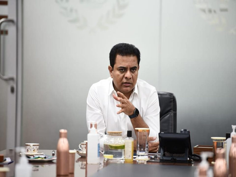 నాలాల అభివృద్దిపై మంత్రి కేటీఆర్ సమీక్ష.. కీలక ఆదేశాలు..