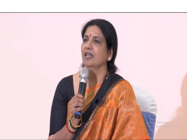 ఎన్టీఆర్ అన్న మాట సమస్యగా మారింది- జీవిత రాజశేఖర్