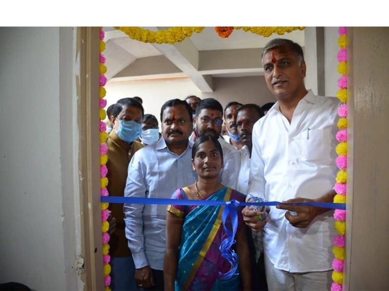 సీఎం కేసీఆర్‌ కలను సాకారం చేయడం ఆనందంగా ఉంది-మంత్రి హరీష్