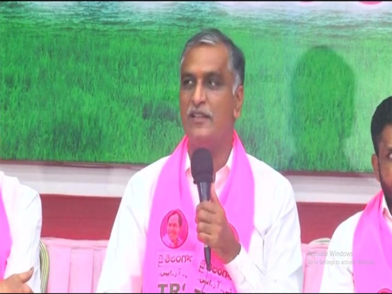 కేంద్ర మంత్రి కిషన్ రెడ్డిపై మంత్రి హరీష్‌ ఫైర్‌..