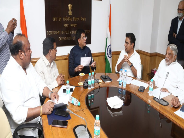 కేంద్రంతో కేటీఆర్ చర్చ.. ‘బాయిల్డ్ రైస్’ కనుమరుగు..