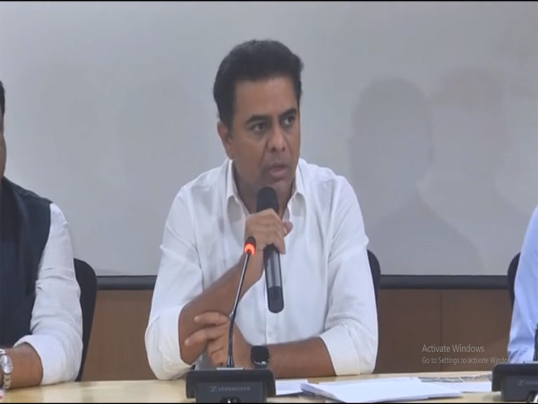 తెలంగాణకు 12 అవార్డులు.. కేటీఆర్‌ అభినంద‌న‌లు..
