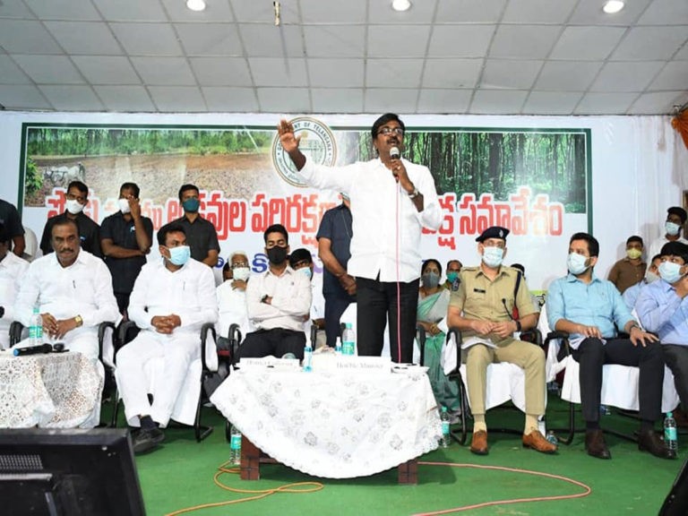 పోడు సమస్య పరిష్కారం చేసే దమ్మున్న నాయకుడు కేసీఆర్..