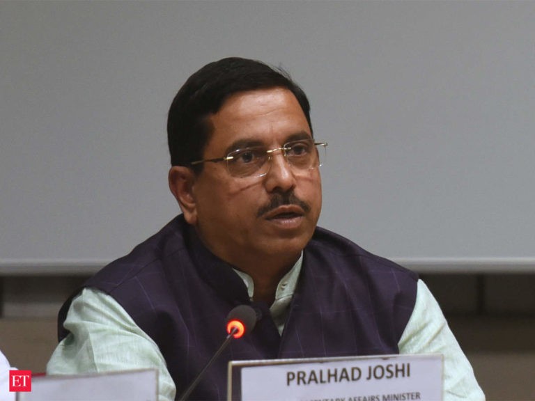 అన్ని పార్టీల ఫ్లోర్ లీడర్లతో కేంద్ర మంత్రి ప్రహ్లద్ జోషి భేటీ..