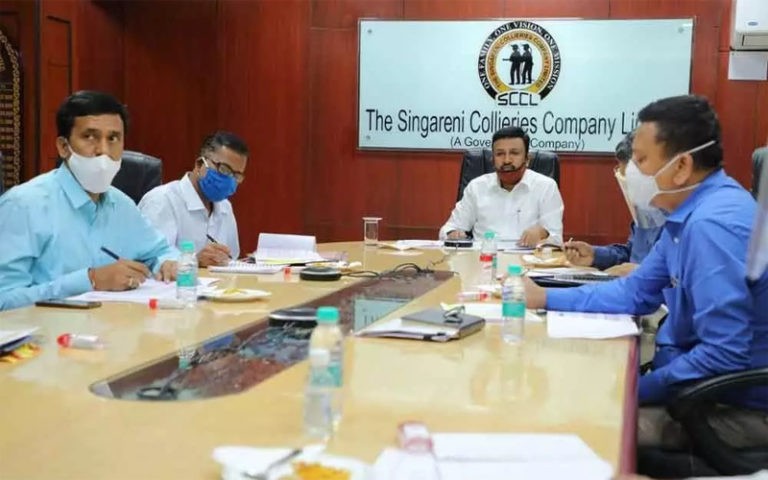 రోజుకు 600 టన్నుల ఎక్స్‌ ప్లోజివ్స్‌ సరఫరా చేయాలి..