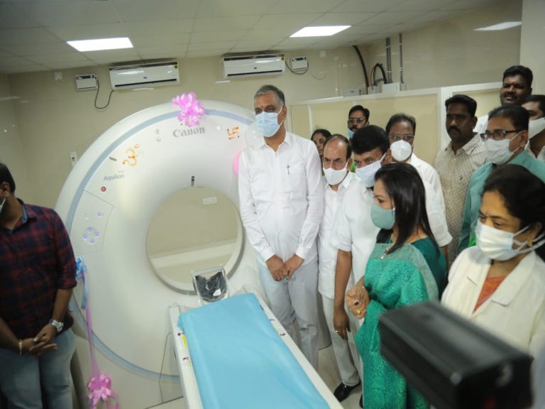 గాంధీలో సీటీ స్కాన్ సేవ‌లు ప్రారంభించిన మంత్రి హరీష్..