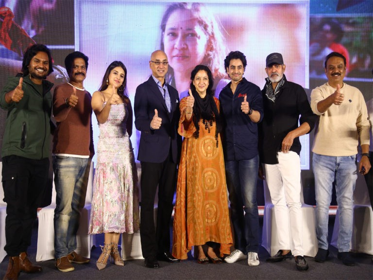 ప్రేక్ష‌కుల న‌వ్వులే మాకు నిజ‌మైన సంక్రాంతి- హీరో టీమ్‌