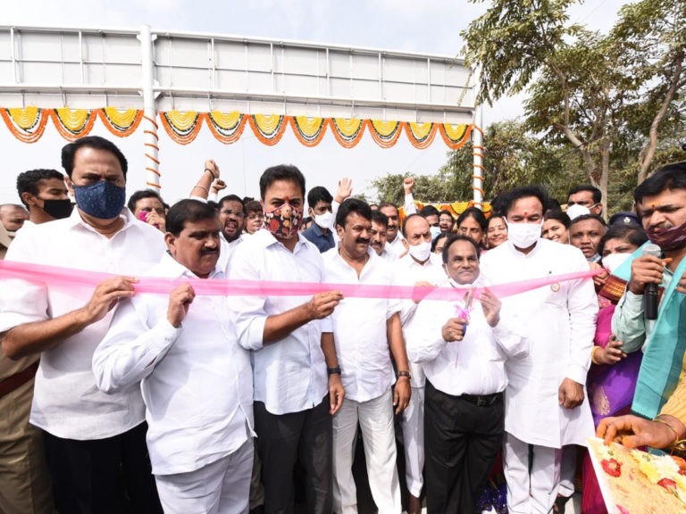 షేక్‌పేట్ ఫ్లై ఓవర్‌ను ప్రారంభించిన మంత్రి కేటీఆర్‌..