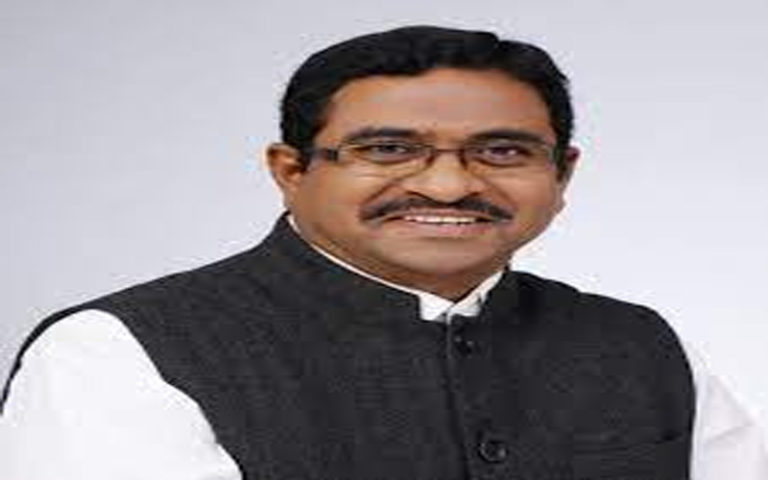 బీజేపీ నేతలకు చీము నెత్తురు ఉంటే రాజీనామా చేసి రండీ..