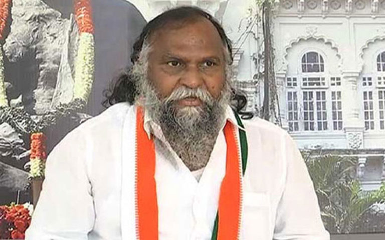 తగ్గేదేలే అంటున్న జగ్గారెడ్డి..?