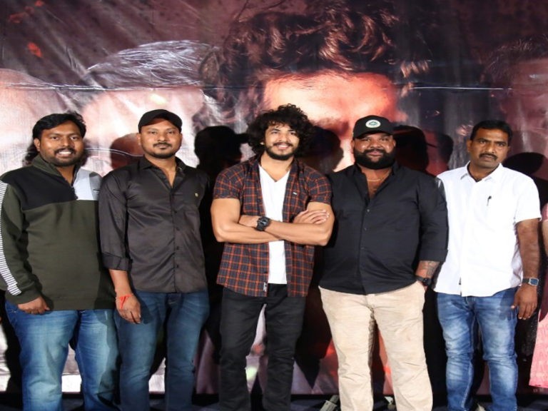 ‘విశ్వ‌క్’ ట్రైల‌ర్ విడుద‌ల..