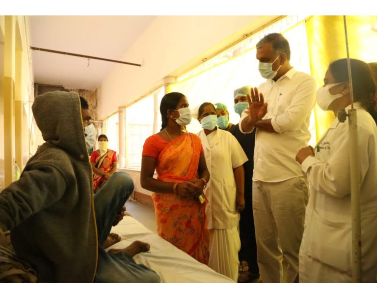 క్యాన్స‌ర్ రోగులకు మంత్రి హరీష్ రావు భరోసా..