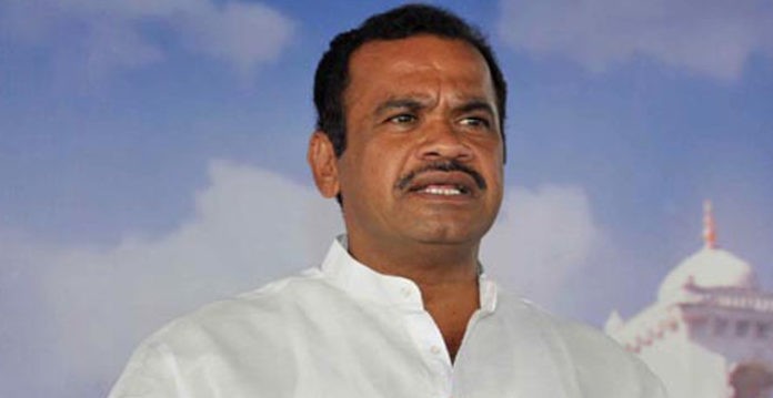 mp komatireddy