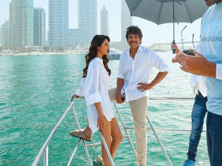 ‘ది ఘోస్ట్’: దుబాయ్‌లో సోనాల్‌తో నాగ్‌ రొమాన్స్‌..!