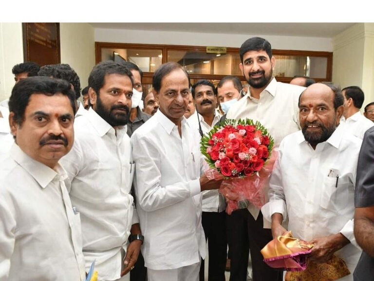 సీఎం కేసీఆర్‌కు కృతజ్ఞతలు తెలిపిన ప్రజాప్రతినిధులు..