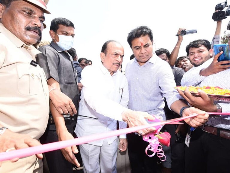 బహదూర్‌పుర ఫ్లైఓవర్‌ను ప్రారంభించిన మంత్రి కేటీఆర్‌..