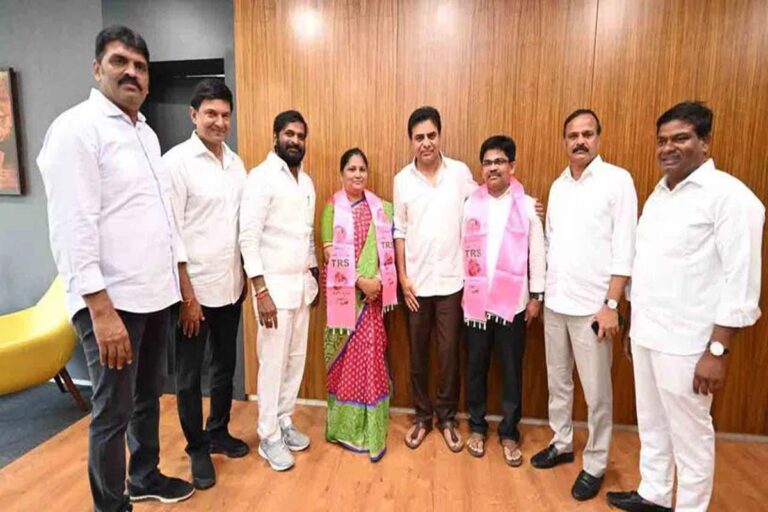 మునుగోడులో కాంగ్రెస్‌కు పెద్ద షాక్‌..ఎందుకో తెలుసా..