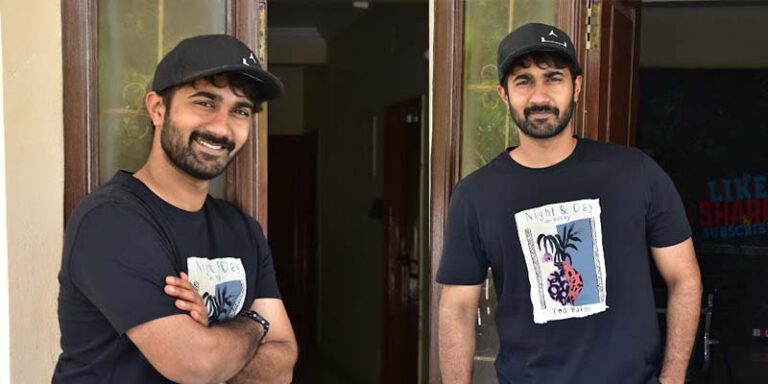 లైక్ షేర్ & సబ్‌స్క్రైబ్‌…గర్వపడే సినిమా