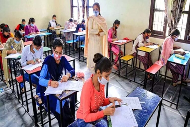 పదిలో పదకొండు కాదు..ఆరు పేపర్లు