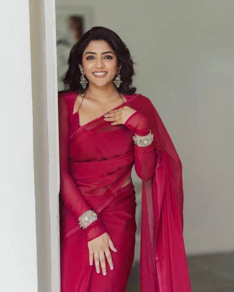 Eesha Rebba Pics Latest