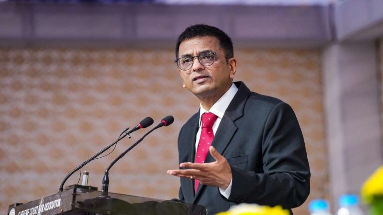 సీజేఐకి న్యాయవాదుల సంచలన లేఖ