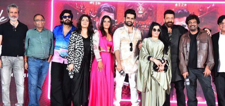 పూరితో వర్క్ ఎంజాయ్ చేశా: సంజయ్ దత్