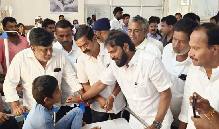 బాధిత చిన్నారులకు అండగా ఉంటాం: శ్రీనివాస్‌ గౌడ్‌