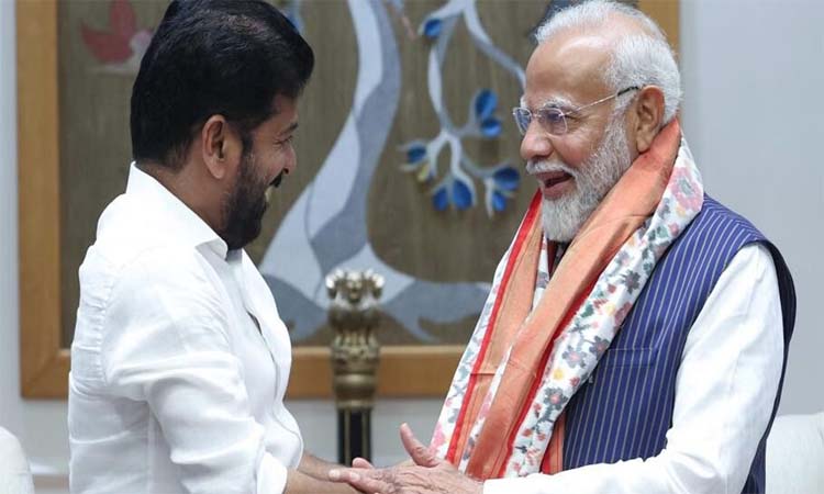 ప్రధానితో సీఎం రేవంత్ రెడ్డి భేటీ..