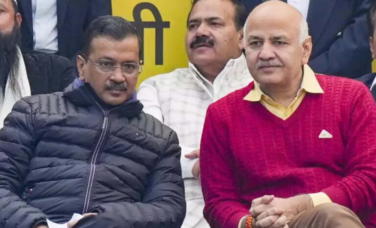 కేజ్రీవాల్, సిసోడియా ఓటమి