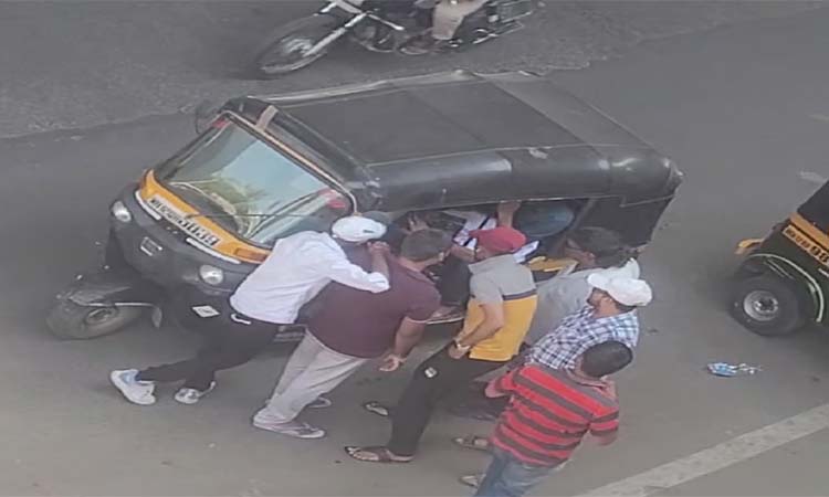 వీడియో.. పబ్లిక్ ట్రాన్స్‌పోర్టునే వాడండి!