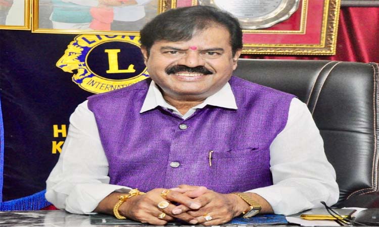 సినీ కార్మికులకు పని కల్పించండి: రామకృష్ణ గౌడ్