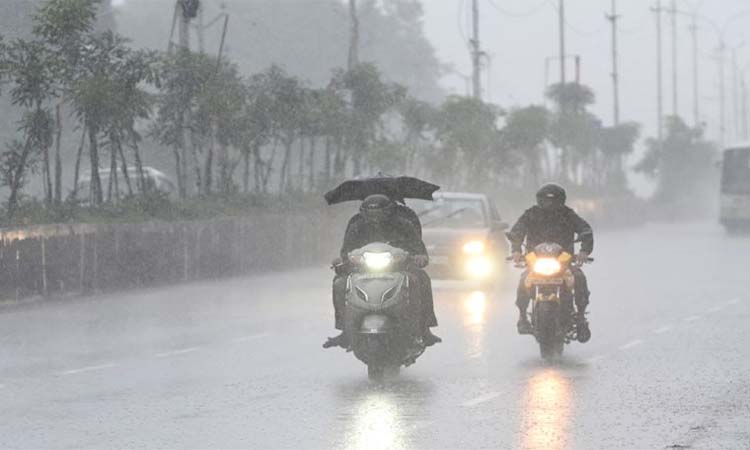 తెలుగు రాష్ట్రాలు..భారీ వర్షసూచన