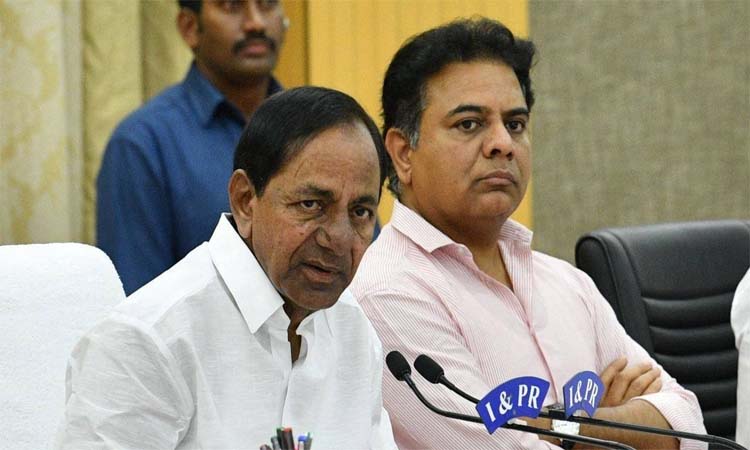 కేసీఆర్ జీవితమే ఓ చరిత్ర: కేటీఆర్