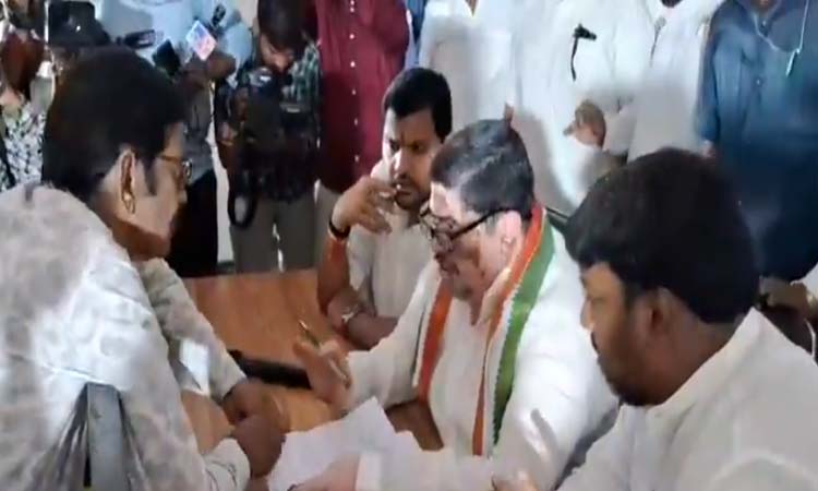 ఇందిరా భవన్‌లో మంత్రుల ముఖాముఖి