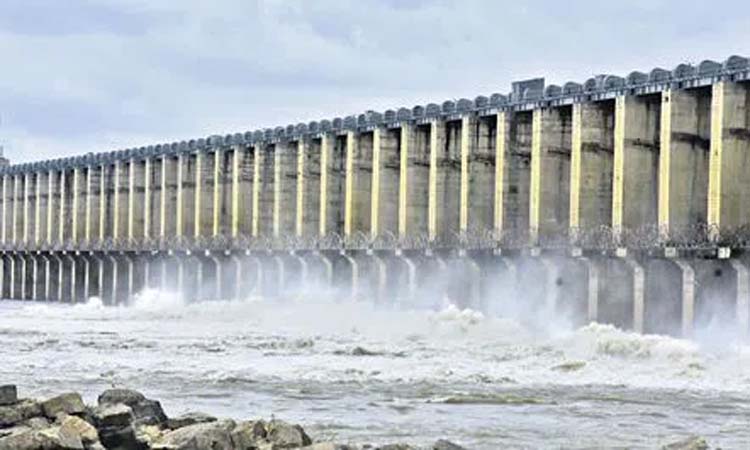 Jurala:జూరాలకు పోటెత్తిన వరద..