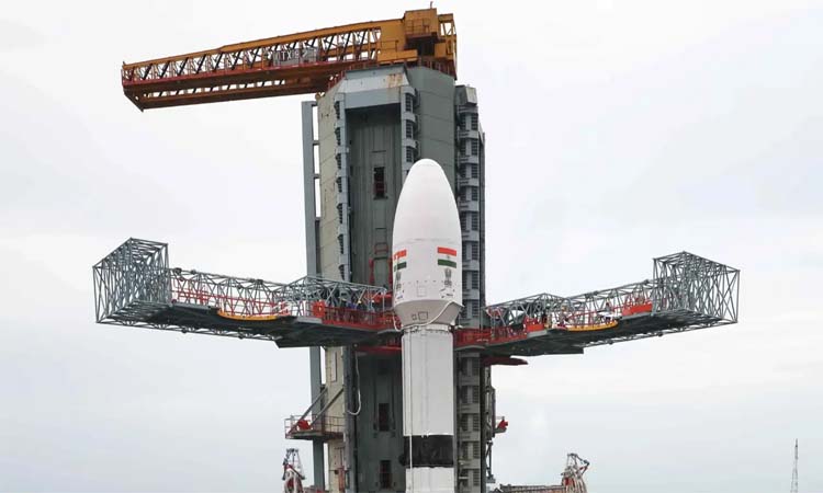 నింగిలోకి GSLV-F16