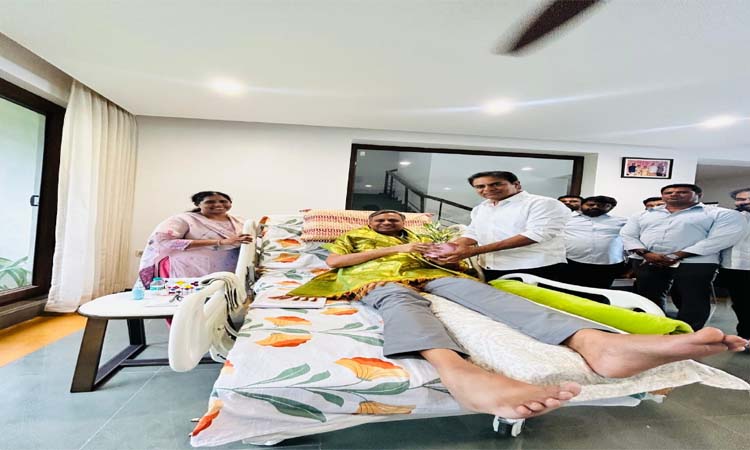 పల్లాకు కేటీఆర్ బర్త్ డే విషెస్