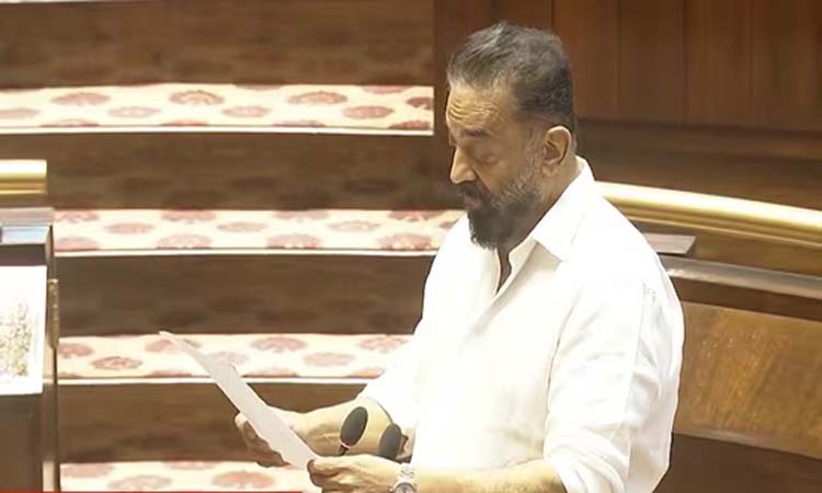 రాజ్యసభ ఎంపీగా కమల్ ప్రమాణం