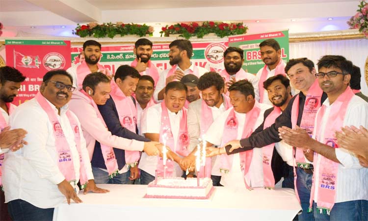 NRI BRS:కేటీఆర్ బర్త్ డే వేడుకలు