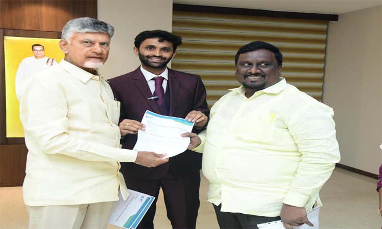 నాడు సాయం పొందాడు..నేడు సాయం చేశాడు!