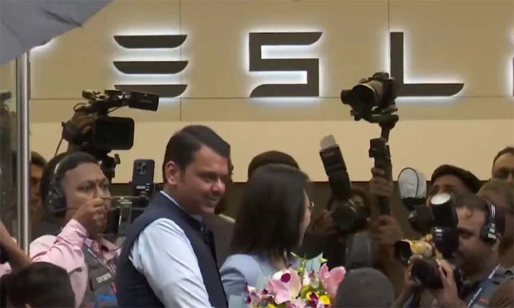 Tesla:భారత్‌లో టెస్లా తొలి షోరూం
