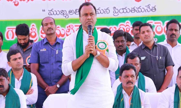 మంత్రి పదవిపై కోమటిరెడ్డి..కామెంట్స్ వైరల్