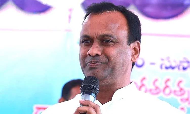 హామీలను అమలు చేయండి:కోమటిరెడ్డి