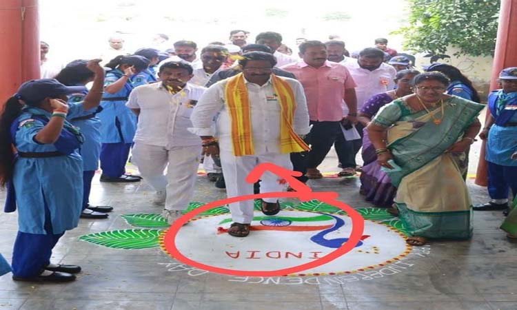 ఇదేనా మీ దేశభక్తి?