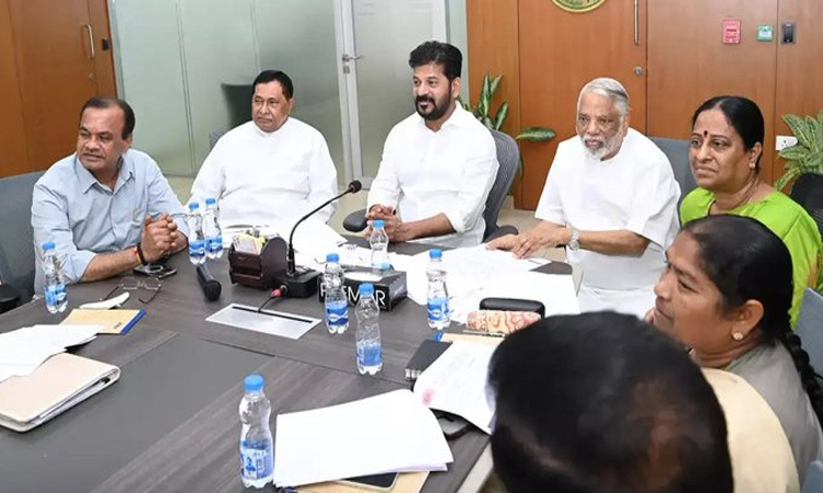 పార్టీ నేతలతో సీఎం రేవంత్ కీలక మీటింగ్