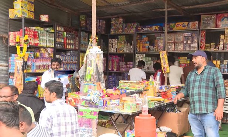 గ్రీన్ క్రాకర్స్‌పై సుప్రీం సంచలనం