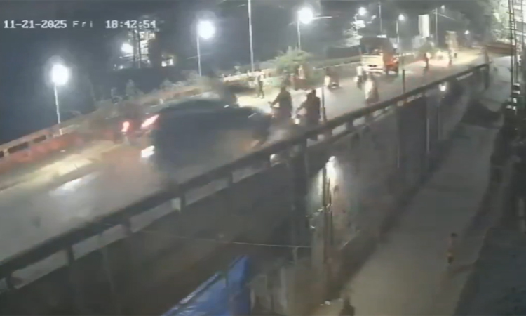 షాకింగ్‌..కారు డ్రైవర్‌కు గుండెపోటు!