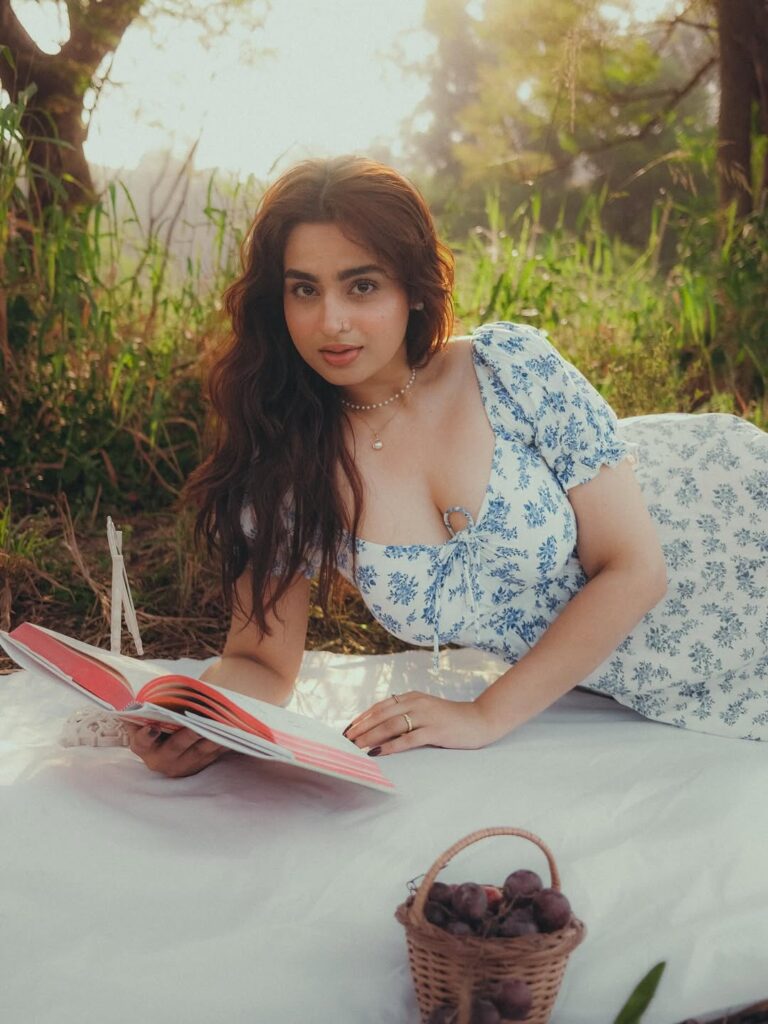 Ayesha Khan Latest Photos